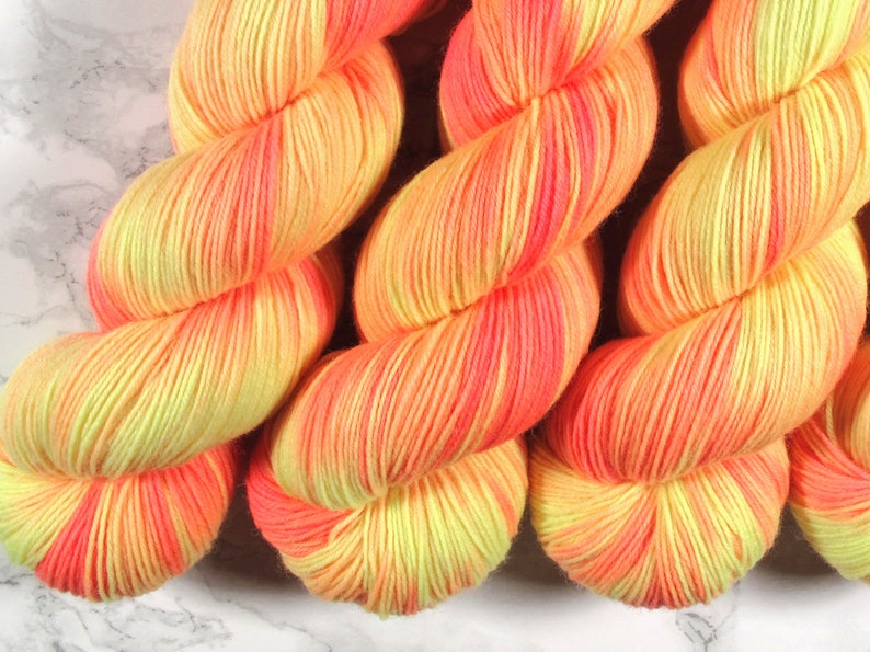 hand dyed sock yarn, 100g, 420m, indie dyed yarn, 4ply, fingering, tough sock yarn, superwash wool image 4