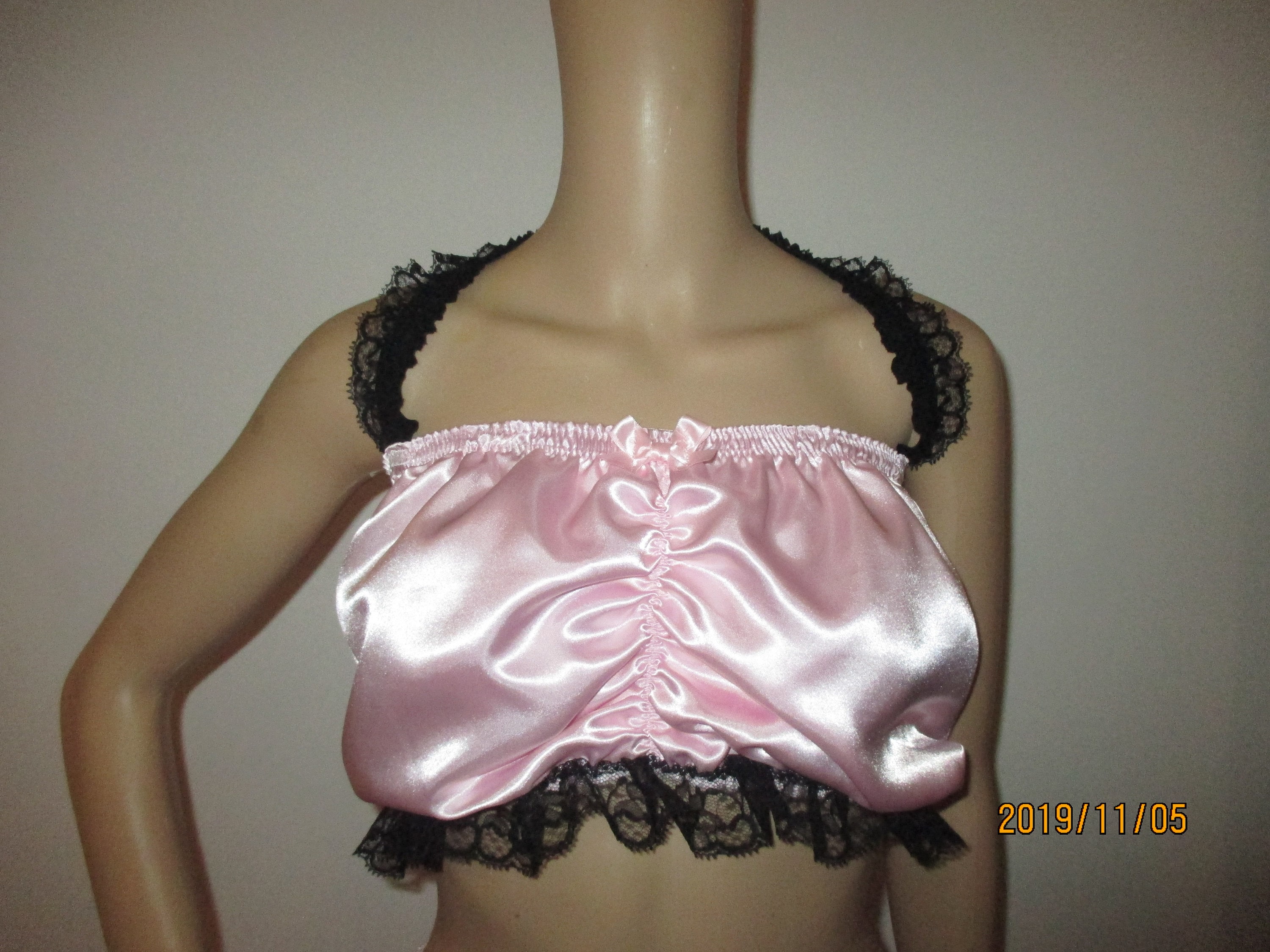 Crossdresser kit, silicone forms, bras, panties, garter belt - MrBra h