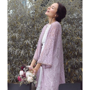 Lace kimono/bruidskimono/roze kimono/bruidsmeisjes kimono/roze kant/handgemaakte kimono/blush roze/korte kimono/