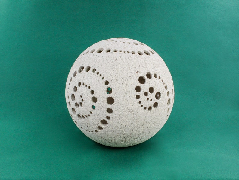 Keramik Gartenkeramik Lichtkugel 30 cm Bild 2