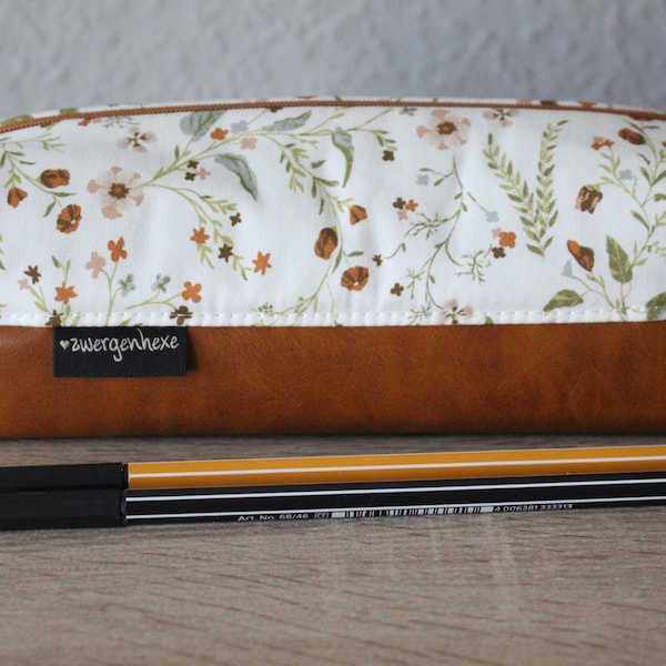 Pencil case, pencil case with imitation leather