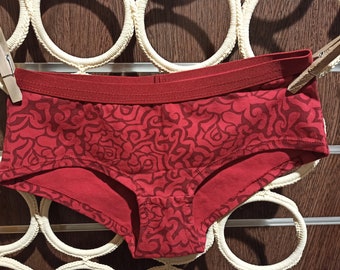 MoodySous Bio-Damen-Hipster Unterhose "Rosen rot" aus Biojersey Größen 34-44