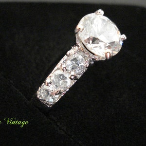 Vtg Ring In Solid Silver 925 image 2