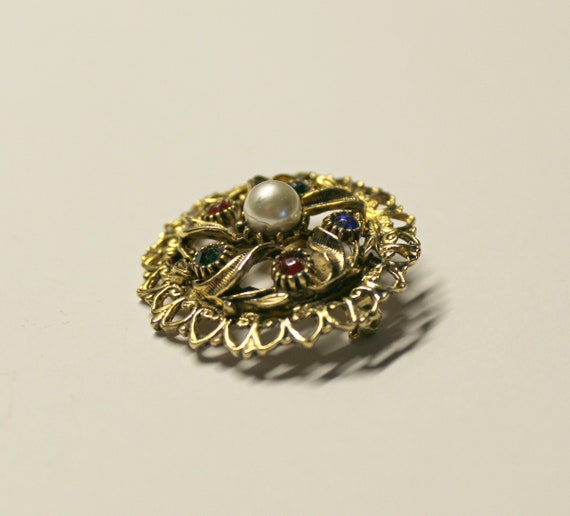 Vintage Gold Tone Pearl Brooch / Pearl Brooch Pin / Costume 