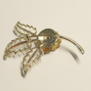 Vintage brooch image 3