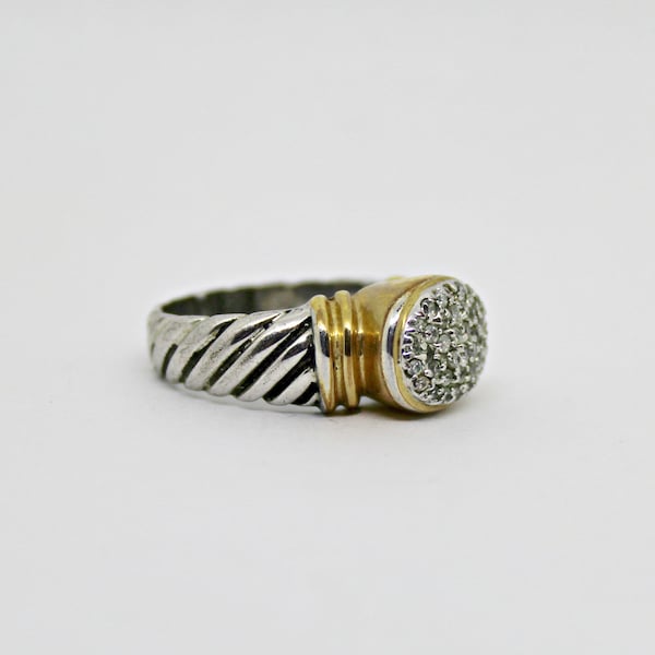 Vintage Ring  " 18 K " CRYSTALS