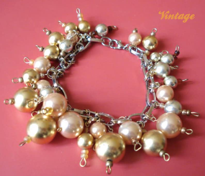 CHARMS BRACELET VTG 60's image 1