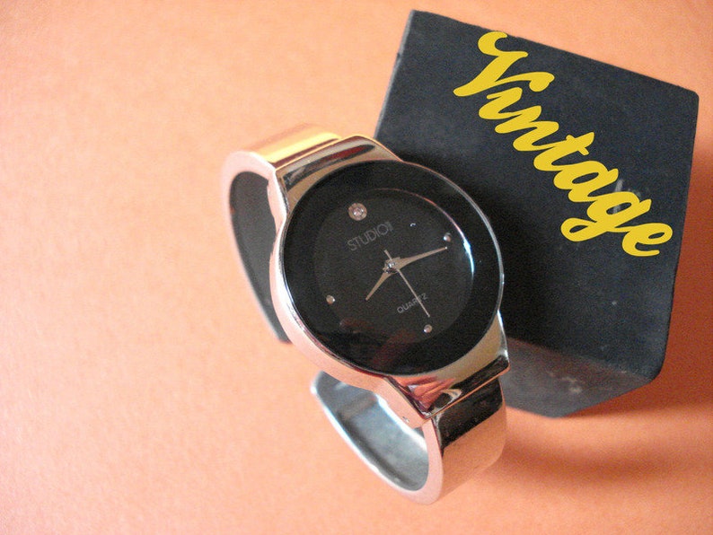 Vtg Ladies studio Time Watch image 3