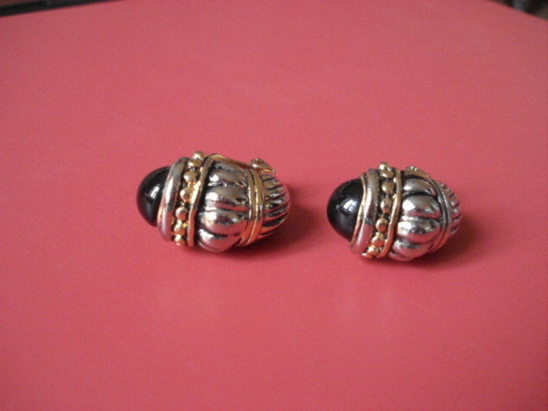 Boucles d'oreilles VTG 70's image 1