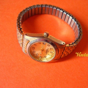 VTG Bracelet Watch POMMD image 3