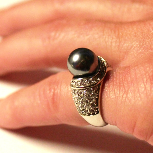 Bague en argent sterling avec vraie perle noire et diamants