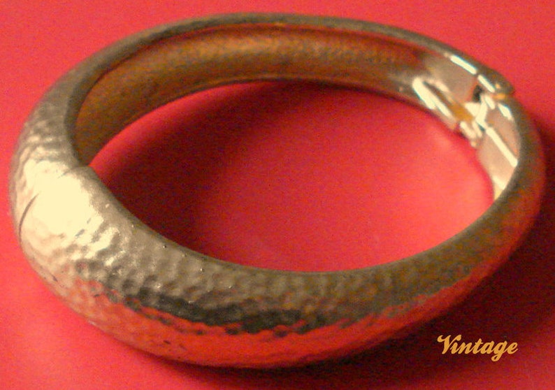 VTG GOLD BRACELET 70 image 1