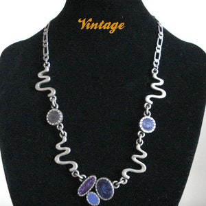 VTG COLLIER SIGNÉ Chico image 1
