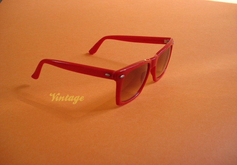 VTG rouge Tortoise Lunettes de soleil 1980 image 4