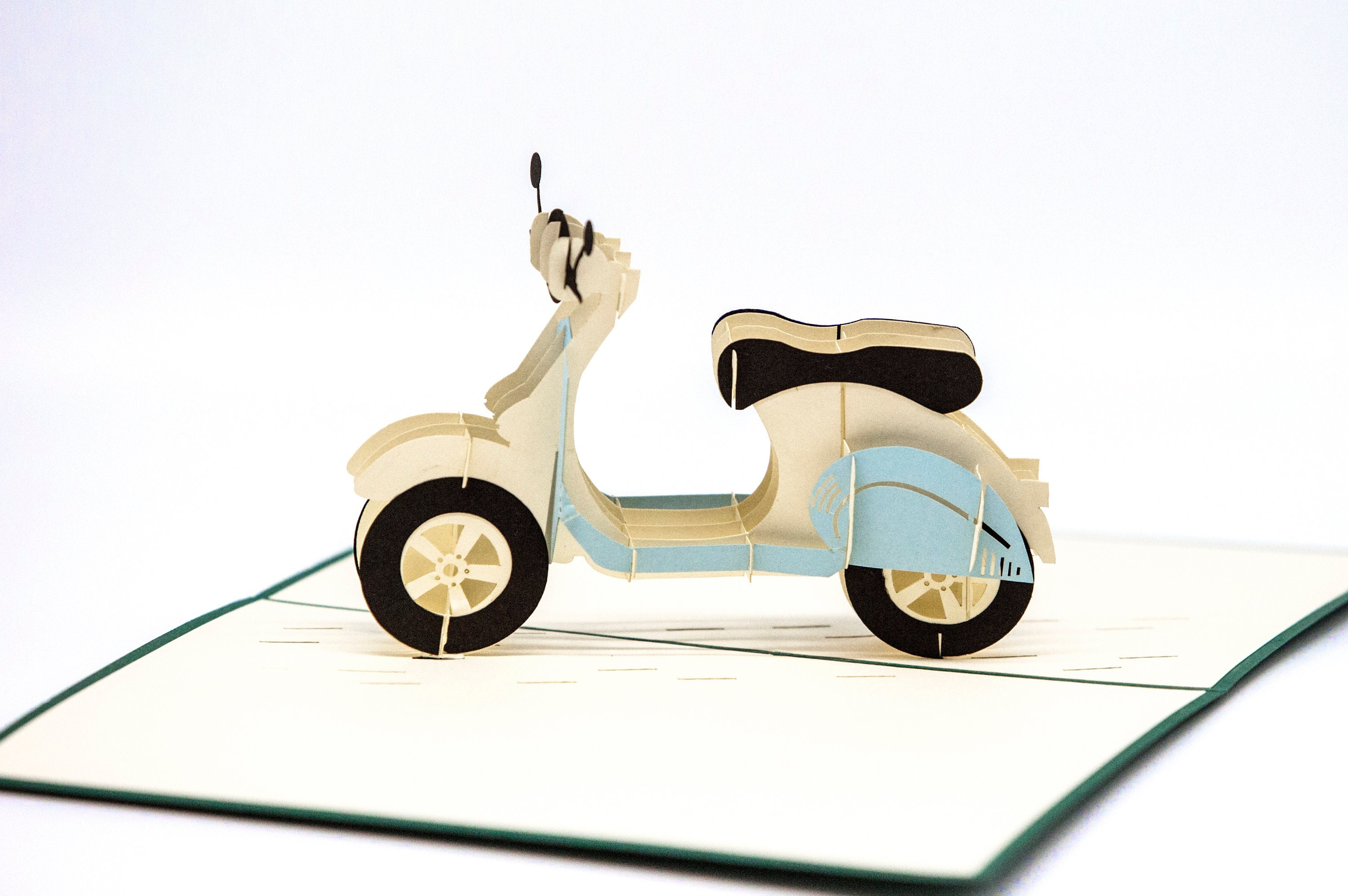 Scooters de différentes couleurs, scooter, carte pliable, carte 3D, pop-up, scooter pop-up
