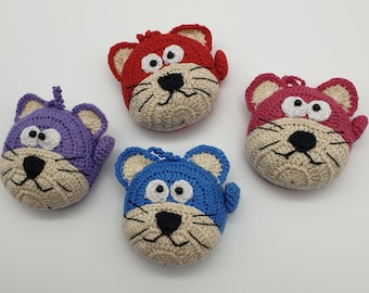 Crocheted measuring tape mouse motif, rolling measuring tape mouse, crocheted keychain, sweet gift for children & creative people, crocheted mouse