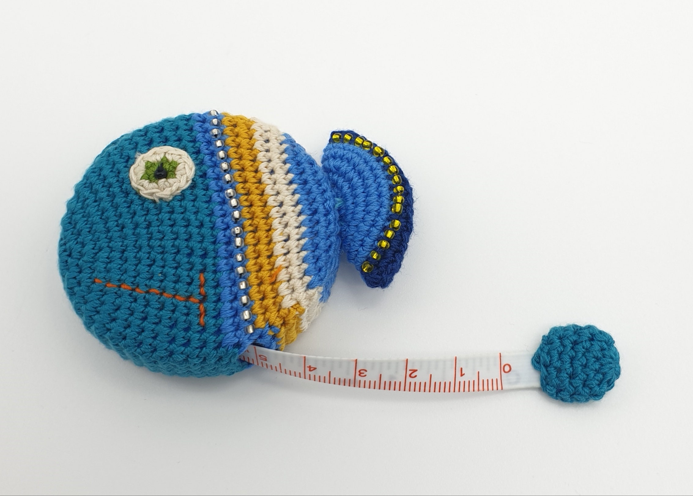 Crochet Tape Measure Fish Motif, Rolling Tape Measure Fish