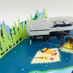 Kamperen, kamperen met camper, camping, kamperen, pop-upkaart, 3D-kaart, wenskaart, uitnodigingskaart, vakantie