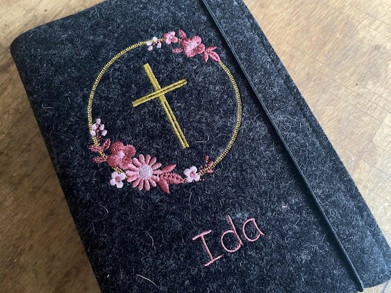 Hymn book cover made of felt - flower wreath, cross - felt cover, cover for hymn book for communion