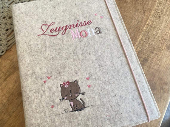 Certificate folder - cute cat - made of wool felt, folder for certificates, document folder for girls