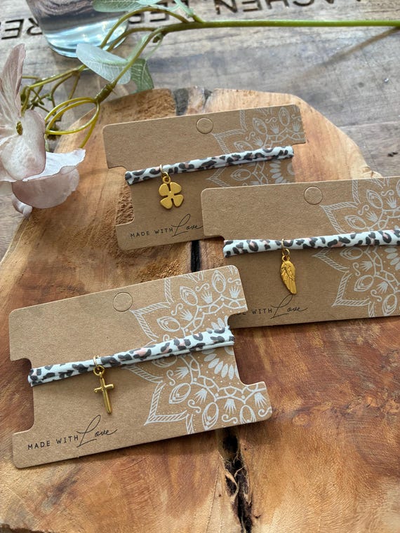 Handmade leopard print bracelet | Friendship bracelet | Ibiza bracelet | Gift for loved ones | Pendant of your choice