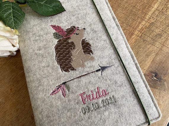 U-book cover made of wool felt with name - little hedgehog, U-book cover, felt cover for examination booklet, cover U-book