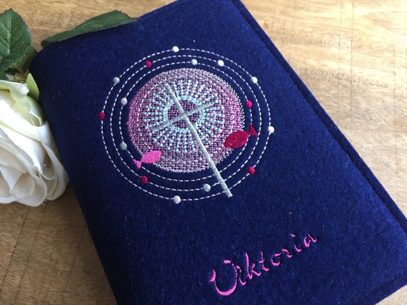 Hymn cover made of wool felt - navy/pink, Hymn cover, Hymn cover, Hymn envelope, Felt cover, Cross, Fish