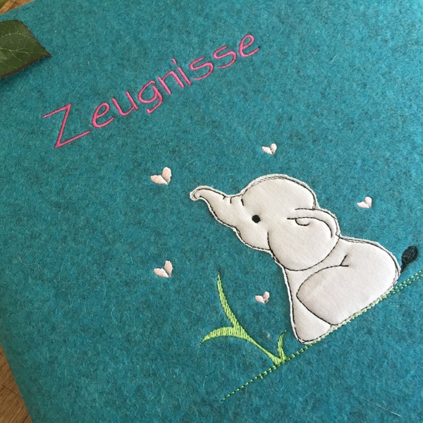 Zeugnismappe - Elefant -  Einband aus Wollfilz, Ordner für Zeugnisse bestickt