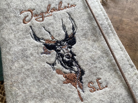 Case for hunters - cover for hunting license