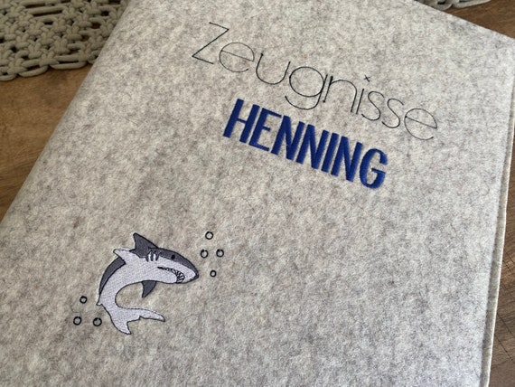 Certificate folder - shark - made of wool felt, customizable - folder for certificates, document folder, felt cover