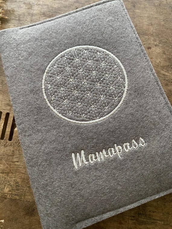 Maternity Pass Cover - Flower of Life - Cover for maternity pass, cover made of wool felt, felt cover, heart, maternity pass