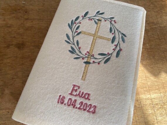 Hymnal cover made of wool felt - flower wreath, cross - felt cover, cover for hymnal for communion, leaf wreath - old pink
