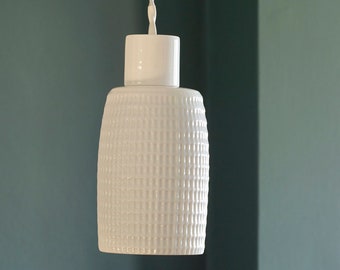Fancy Waffle Ceramic Pendant Light