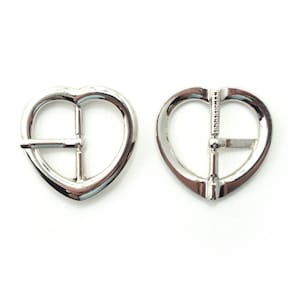 No.00550 A Pair of Silver Tone Metal Heart Shaped Buckles for Shoes, Bags, Belt - 40 x 40 mm, Fits 25 mm Strap