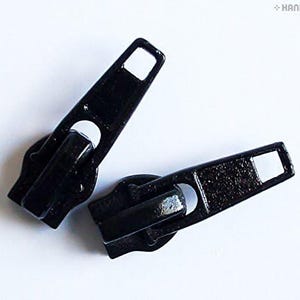 NZP17 Black Zip Pulls for Nylon Zips No 7 - Pack of 20