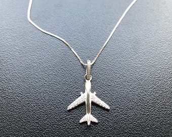 Silber 925 Halskette mit Flugzeug. Flugzeug mit Zirkonia. Silber-Kette. Kette einzigartige Halsband. Zierliche Halskette. Halskette Schmuck Stewardess