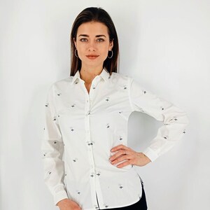 Women&#39;s shirt with embroidered airplanes, Shirt with planes, GIFT for stewardess, GIFT for flight attendant, Present aircraft Gift for Pilot