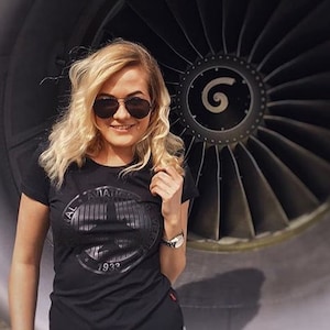 Women&#39;s t-shirt with airplanes T-shirt with planes GIFT for stewardess GIFT for flight attendant Present for flight attendant Gift for Pilot
