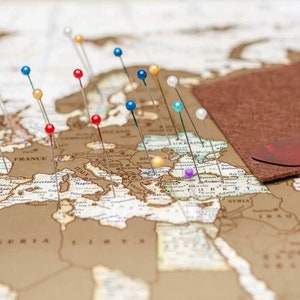 Scratch off map, Gift For Traveling Friend, World Scratch off Map, Gift for people who travel around the world, Scratch map for pilots