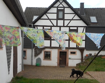 Bandana, kleines Seidentuch, "Simultan"handgemalt in Deinen Wunschfarben