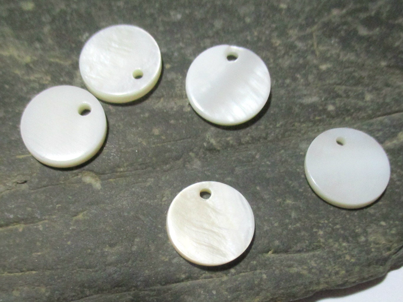 100 Stück Perlmutt Muschelscheiben - DIY Bastelmaterial Für Windspiele & Deko