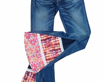 Upcycled Bell Bottom-jeans: herwerkte uitlopende bohobroek, hippiefestivalbroek