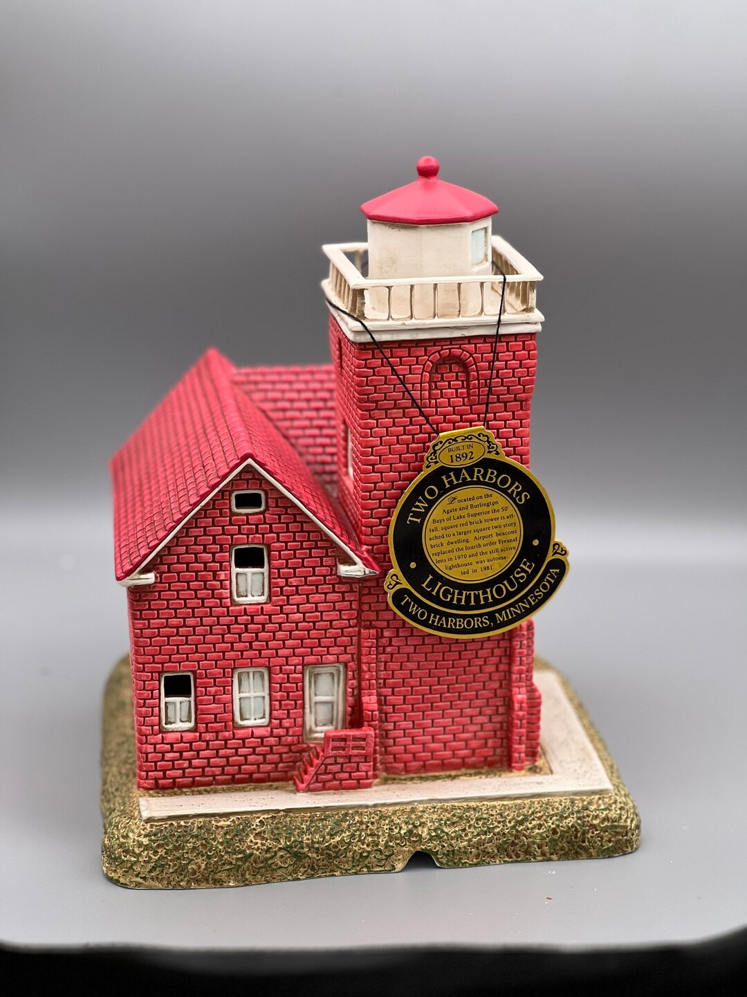 Two Harbors Minnesota Lefton Lighthouse Etsy