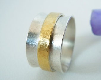 Drehring 925 Silber und 999 Gold mit Hammerschlag - gehämmerter Spielring - bicolor - Ringgröße 54, Einzelstück
