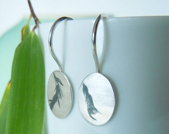 Oval earrings made of 925 silver with vegetable blackened imprint, 9 x 12 mm, Wabi Sabi unique jewelry - unique piece - ready to ship