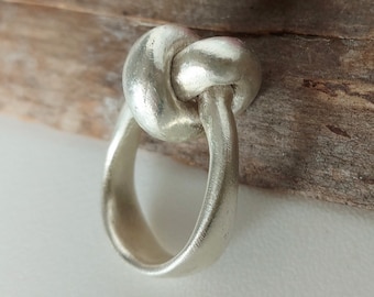 Thick knot ring large made of solid 925 silver - unique jewelry - power ring - jewelry art - ready to ship