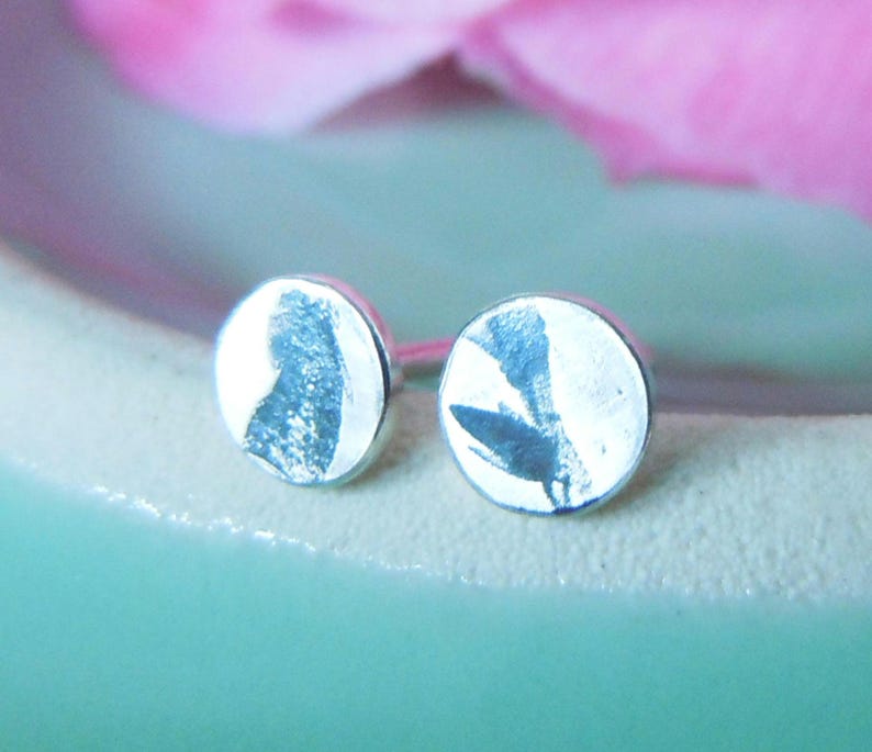 925 sterling silver disc stud earrings, small, vegetable blackened imprint, 5 mm round disc, Wabi Sabi jewelry, gifts for her, black image 1