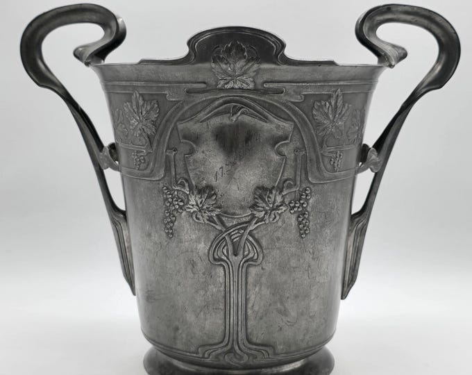Impressive large Art Nouveau / Jugendstil Champagne cooler, suitable for Magnum bottle or 2 normal bottles