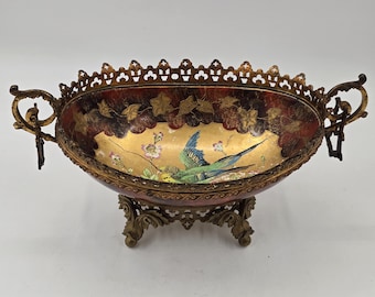 19th Century French porcelain table centrepiece, parakeet decor, Belle Époque