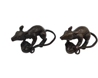 Pair mouse-shaped incense holders